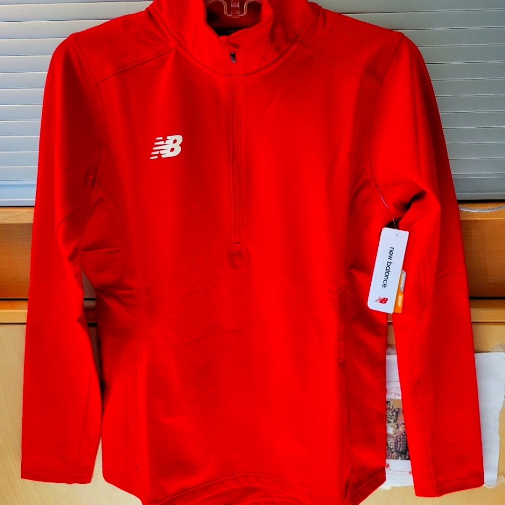 New New Balance Lightweight 1/2 Zip Size M